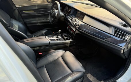 BMW 7 серия, 2009 год, 1 850 000 рублей, 3 фотография