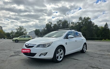 Opel Astra J, 2011 год, 1 100 000 рублей, 1 фотография