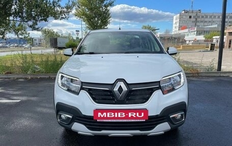 Renault Logan II, 2022 год, 1 399 900 рублей, 2 фотография