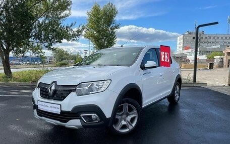 Renault Logan II, 2022 год, 1 399 900 рублей, 3 фотография