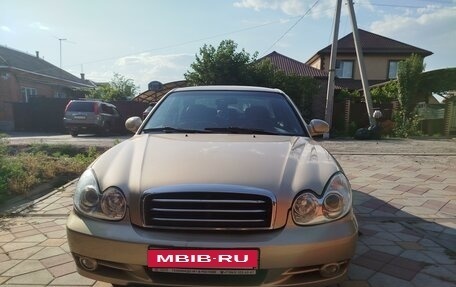 Hyundai Sonata IV рестайлинг, 2006 год, 600 000 рублей, 2 фотография