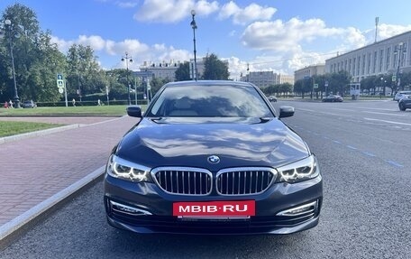 BMW 5 серия, 2017 год, 3 490 000 рублей, 2 фотография