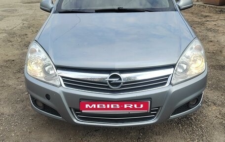 Opel Astra H, 2010 год, 630 000 рублей, 2 фотография