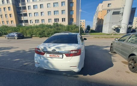 Toyota Camry, 2011 год, 1 580 000 рублей, 5 фотография