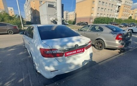 Toyota Camry, 2011 год, 1 580 000 рублей, 4 фотография