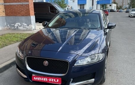 Jaguar XF II, 2017 год, 2 750 000 рублей, 2 фотография