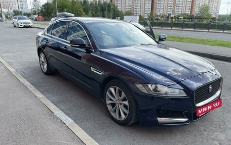 Jaguar XF II, 2017 год, 2 750 000 рублей, 3 фотография