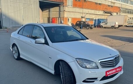 Mercedes-Benz C-Класс, 2010 год, 1 200 000 рублей, 9 фотография