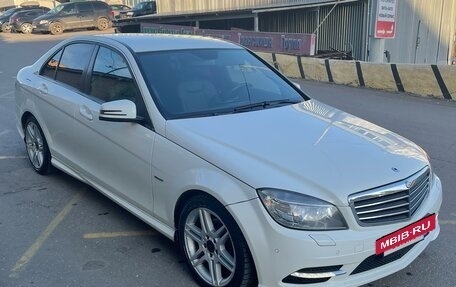 Mercedes-Benz C-Класс, 2010 год, 1 200 000 рублей, 8 фотография