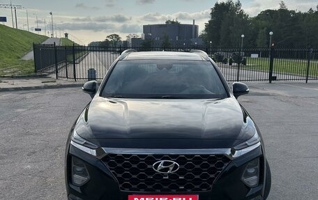 Hyundai Santa Fe IV, 2019 год, 3 375 000 рублей, 2 фотография