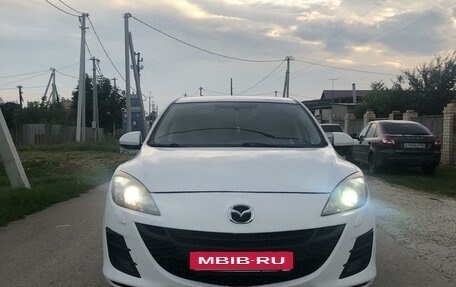 Mazda 3, 2011 год, 850 000 рублей, 2 фотография