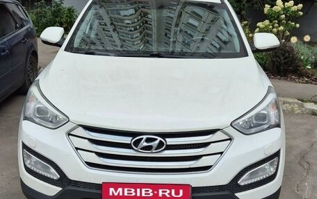 Hyundai Santa Fe III рестайлинг, 2015 год, 2 150 000 рублей, 1 фотография