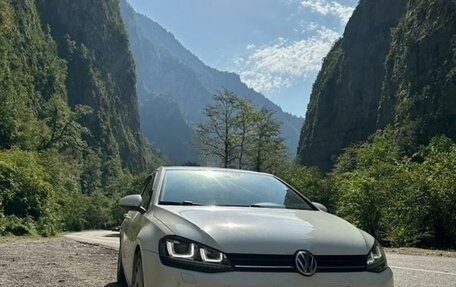 Volkswagen Golf VII, 2014 год, 1 350 000 рублей, 2 фотография