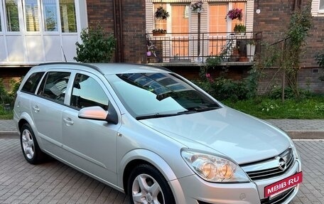 Opel Astra H, 2007 год, 587 000 рублей, 1 фотография