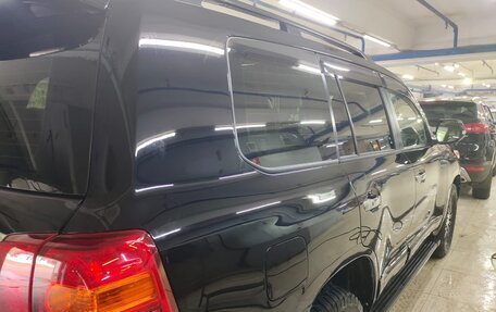 Toyota Land Cruiser 200, 2012 год, 4 050 000 рублей, 7 фотография