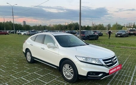 Honda Crosstour I рестайлинг, 2014 год, 2 390 000 рублей, 3 фотография