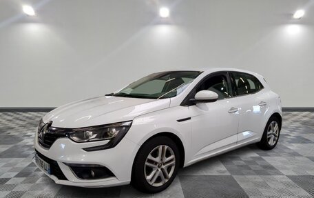 Renault Megane IV, 2020 год, 1 300 000 рублей, 2 фотография