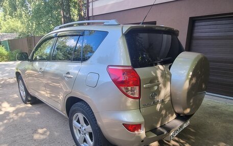 Toyota RAV4, 2006 год, 1 250 000 рублей, 3 фотография