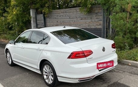 Volkswagen Passat B8 рестайлинг, 2016 год, 1 890 000 рублей, 3 фотография