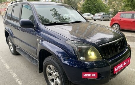 Toyota Land Cruiser Prado 120 рестайлинг, 2005 год, 2 400 000 рублей, 2 фотография