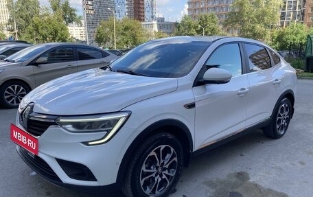 Renault Arkana I, 2021 год, 2 175 000 рублей, 2 фотография