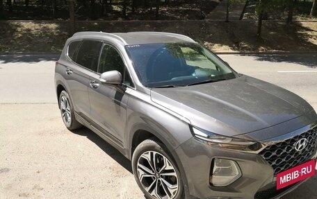 Hyundai Santa Fe IV, 2019 год, 3 800 000 рублей, 4 фотография