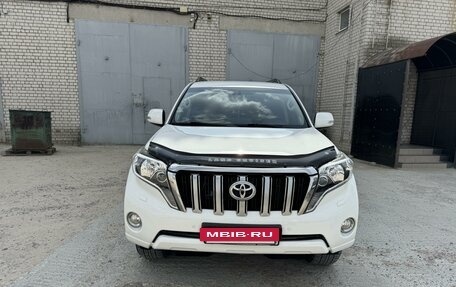 Toyota Land Cruiser Prado 150 рестайлинг 2, 2013 год, 3 500 000 рублей, 2 фотография