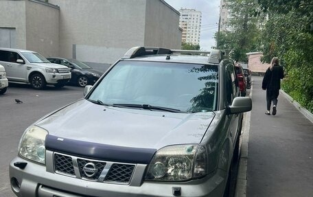 Nissan X-Trail, 2005 год, 580 000 рублей, 2 фотография