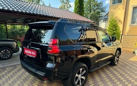 Toyota Land Cruiser Prado 150 рестайлинг 2, 2018 год, 6 250 000 рублей, 5 фотография