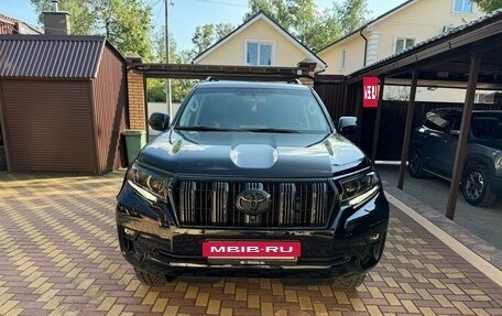 Toyota Land Cruiser Prado 150 рестайлинг 2, 2018 год, 6 250 000 рублей, 2 фотография