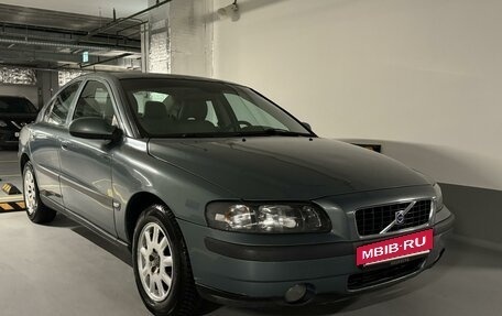 Volvo S60 III, 2001 год, 600 000 рублей, 3 фотография