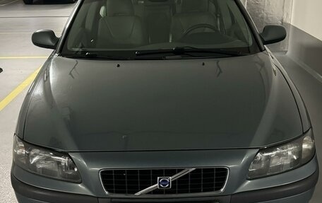 Volvo S60 III, 2001 год, 600 000 рублей, 2 фотография