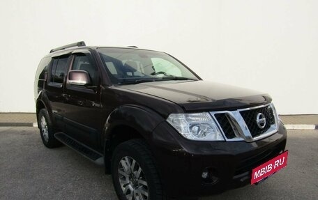 Nissan Pathfinder, 2010 год, 1 680 000 рублей, 2 фотография