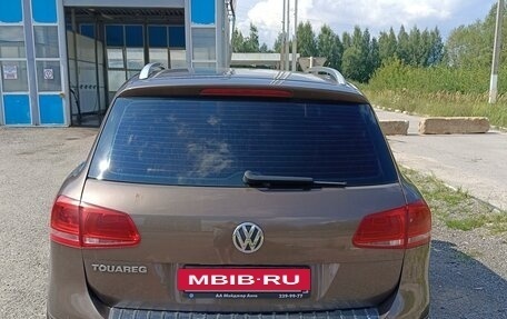 Volkswagen Touareg III, 2012 год, 2 180 000 рублей, 3 фотография