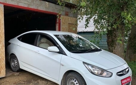 Hyundai Solaris II рестайлинг, 2012 год, 755 000 рублей, 3 фотография