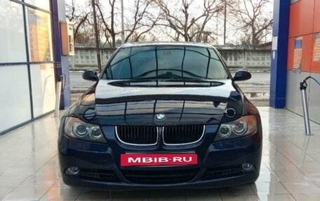 BMW 3 серия, 2007 год, 1 050 000 рублей, 1 фотография