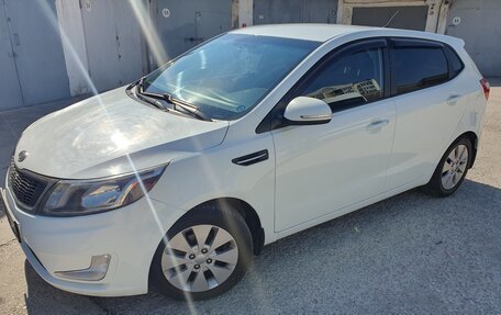 KIA Rio III рестайлинг, 2012 год, 1 000 000 рублей, 2 фотография