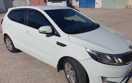 KIA Rio III рестайлинг, 2012 год, 1 000 000 рублей, 3 фотография