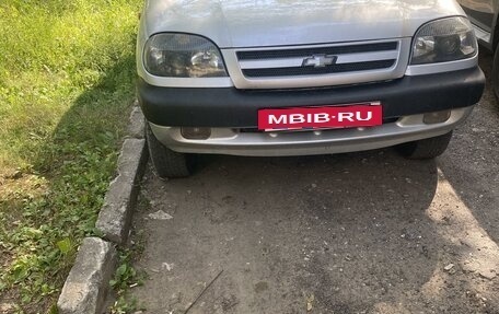 Chevrolet Niva I рестайлинг, 2005 год, 350 000 рублей, 2 фотография