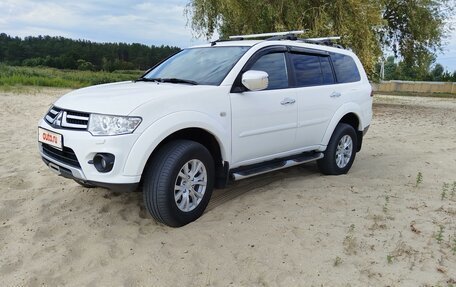 Mitsubishi Pajero Sport II рестайлинг, 2014 год, 2 100 000 рублей, 1 фотография