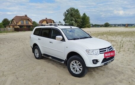 Mitsubishi Pajero Sport II рестайлинг, 2014 год, 2 100 000 рублей, 4 фотография