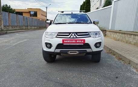 Mitsubishi Pajero Sport II рестайлинг, 2014 год, 2 100 000 рублей, 3 фотография