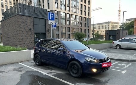 Volkswagen Golf VI, 2011 год, 850 000 рублей, 3 фотография