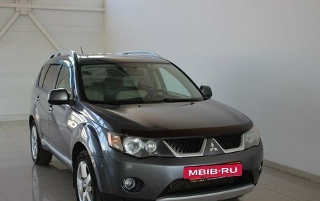 Mitsubishi Outlander III рестайлинг 3, 2007 год, 990 000 рублей, 3 фотография