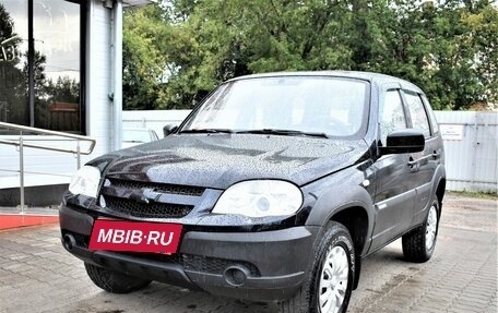 Chevrolet Niva I рестайлинг, 2012 год, 659 000 рублей, 3 фотография