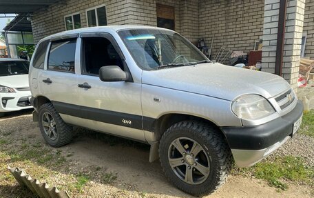 Chevrolet Niva I рестайлинг, 2006 год, 430 000 рублей, 2 фотография