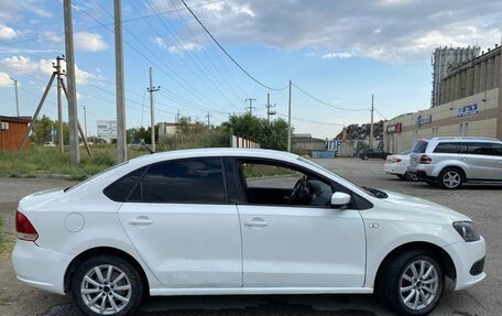 Volkswagen Polo VI (EU Market), 2013 год, 499 999 рублей, 2 фотография