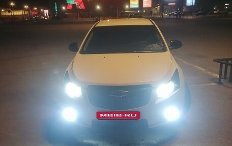 Chevrolet Cruze II, 2012 год, 725 000 рублей, 4 фотография