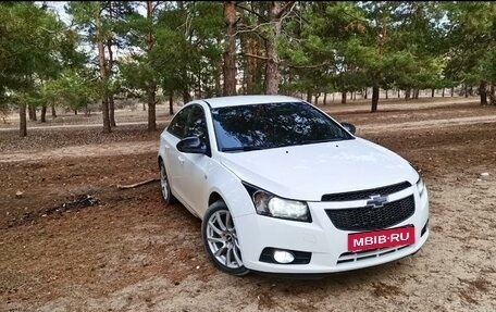 Chevrolet Cruze II, 2012 год, 725 000 рублей, 3 фотография