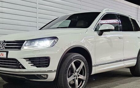 Volkswagen Touareg III, 2016 год, 4 299 000 рублей, 1 фотография